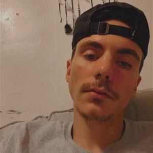 Meet your Posher, Sebastian